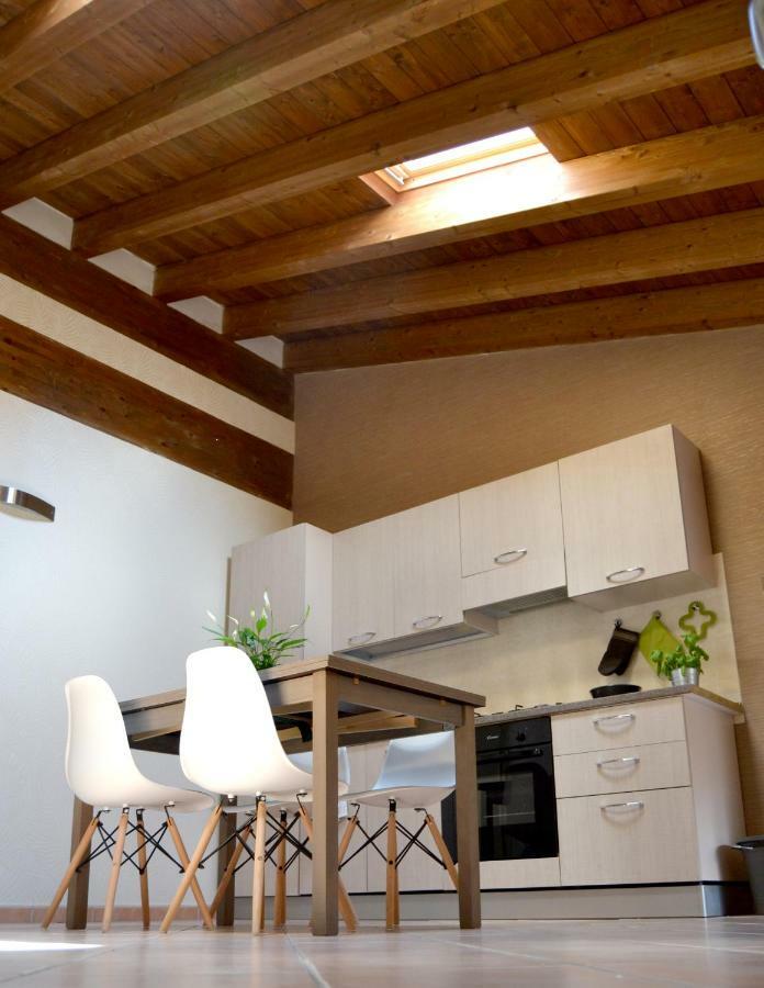 Apartmán Downtown In Parma Exteriér fotografie