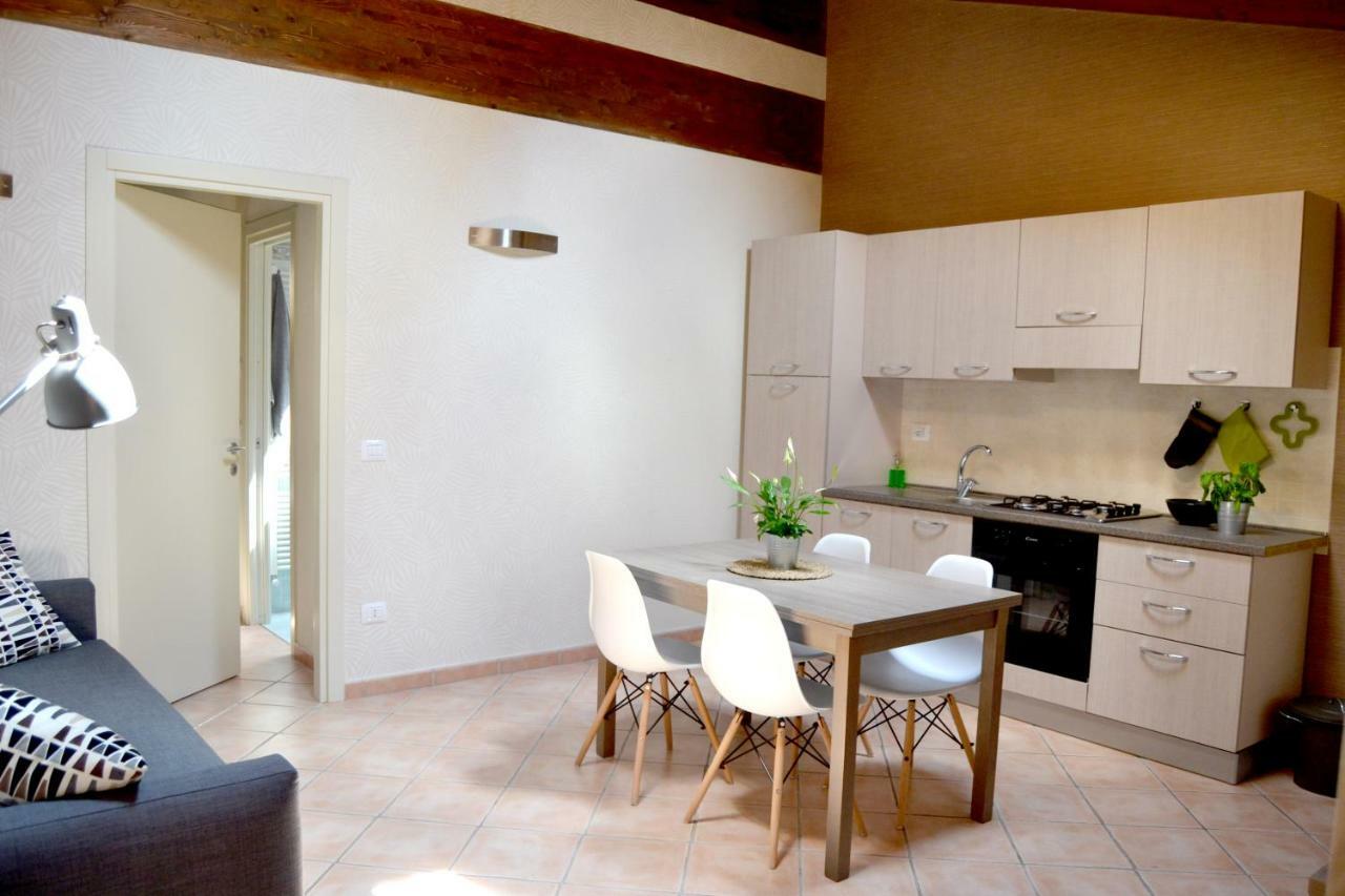 Apartmán Downtown In Parma Exteriér fotografie